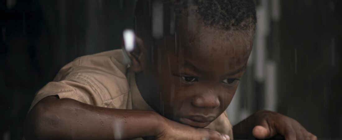 Ideias de atividades para crianças em dias de chuva 🌧️🧸
