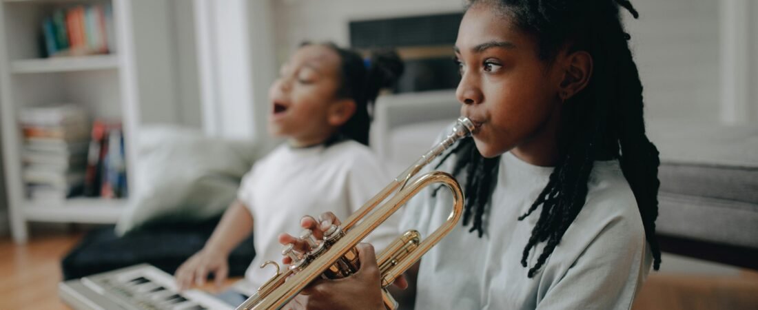 Música para crianças: como estimular criatividade e concentração 🎵🧠